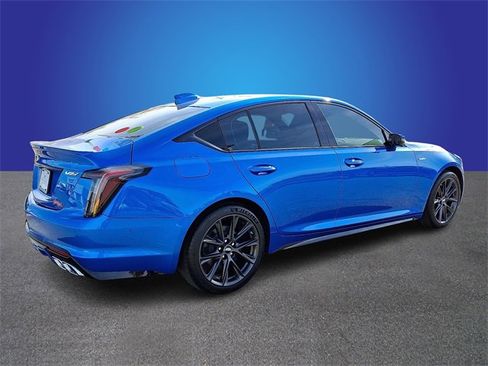 Certified 2025 Cadillac CT5 V image 5