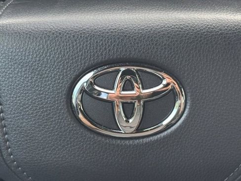Used 2025 Toyota Tundra SR5 w/ SR5 Premium Package RWD image 13