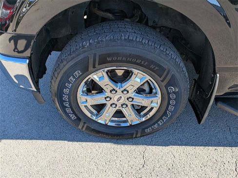 Certified 2022 Ford F150 XLT w/ Equipment Group 302A High image 24