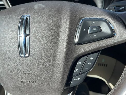 Used 2016 Lincoln MKC Reserve w/ Lincoln MKC Climate Package image 35