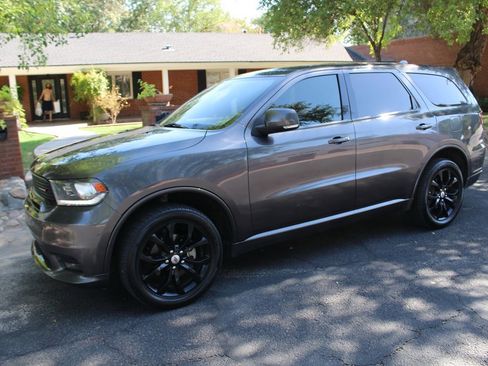 Used 2019 Dodge Durango GT image 37