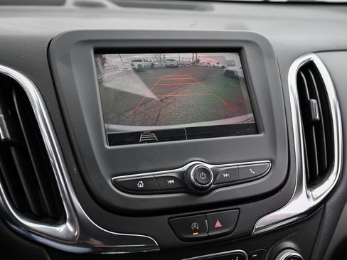 Used 2022 Chevrolet Equinox LT w/ Driver Convenience Package FWD image 30