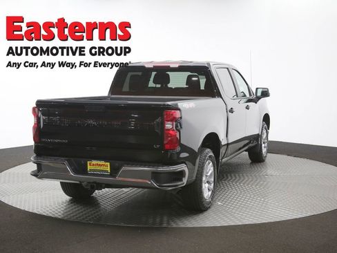 Used 2023 Chevrolet Silverado 1500 LT AWD/4WD image 41