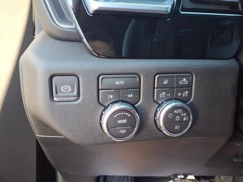 New 2026 GMC Sierra 1500 Elevation w/ Elevation Premium Package AWD/4WD image 17