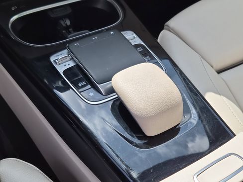 Used 2020 Mercedes-Benz CLA 250 image 29