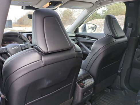 Used 2023 INFINITI QX60 Pure image 18