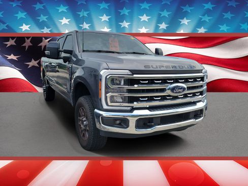 Used 2023 Ford F250 Lariat w/ FX4 Off-Road Package AWD/4WD image 1