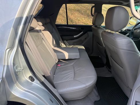 Used 2008 Toyota 4Runner Limited image 71