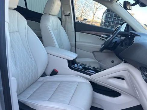 Used 2023 Buick Envision Avenir AWD/4WD image 42