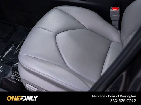 Used 2024 Toyota Highlander XLE FWD image 14