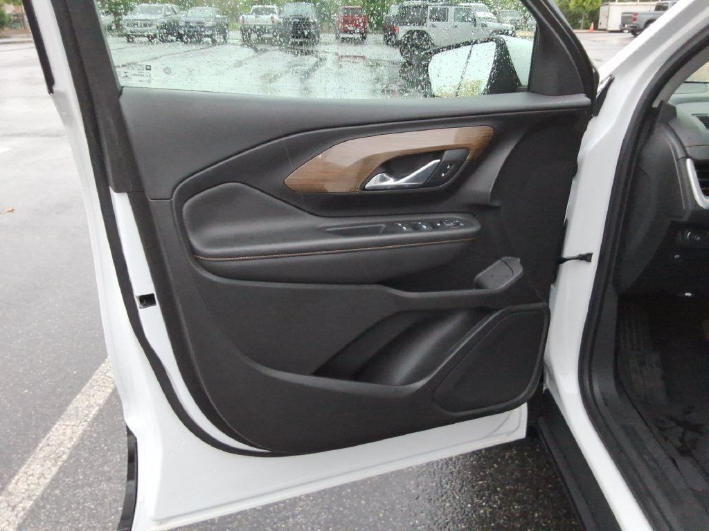 Used 2019 GMC Terrain SLE w/ LPO, Floor Liner Package AWD/4WD image 21