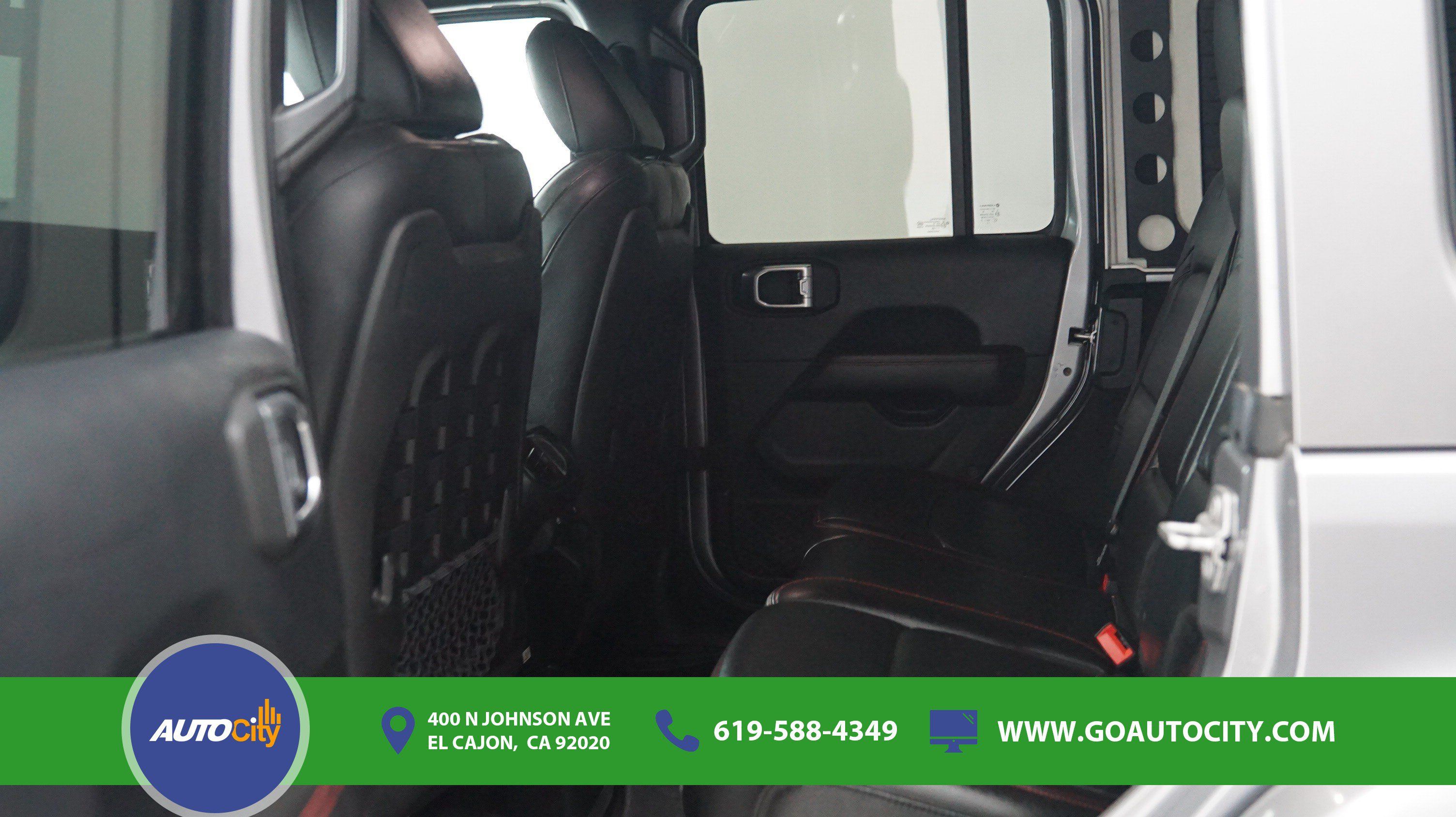 Used 2018 Jeep Wrangler Unlimited Rubicon AWD/4WD image 12