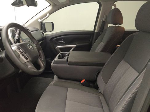 Used 2021 Nissan Titan SV w/ Accessory Utility Package RWD image 17