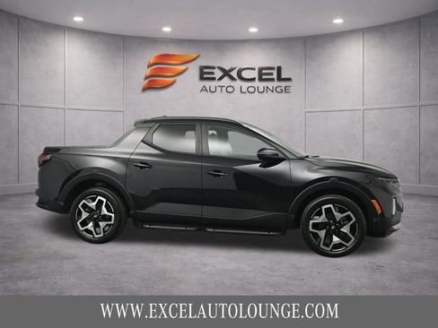 Used 2023 Hyundai Santa Cruz Limited AWD/4WD image 10