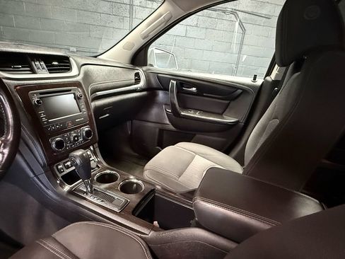 Used 2016 Chevrolet Traverse LT AWD/4WD image 12