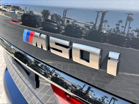 Used 2022 BMW X7 M50i AWD/4WD image 8