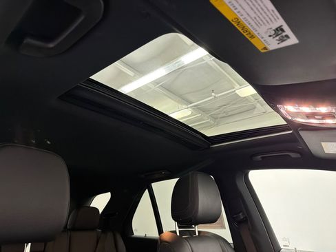 Used 2024 Mercedes-Benz GLE 450e 4MATIC image 14