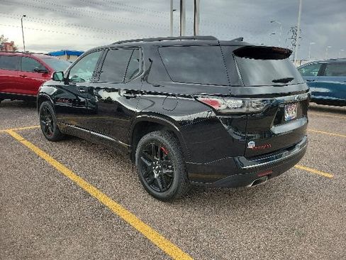 Used 2020 Chevrolet Traverse Premier w/ Redline Edition AWD/4WD image 7
