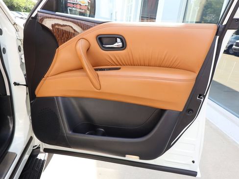 Used 2018 Nissan Armada Platinum w/ Captain Seat Package AWD/4WD image 42