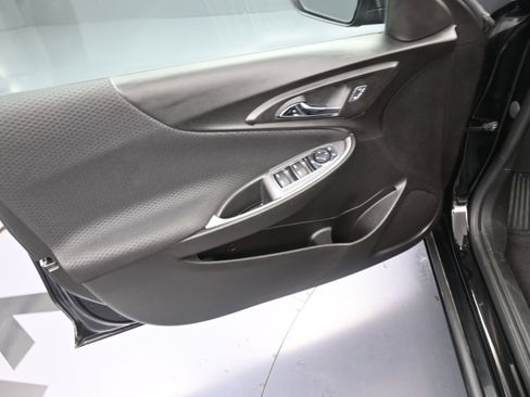 Used 2024 Chevrolet Malibu LT FWD image 13