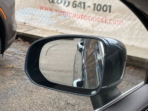 Used 2020 Volvo XC60 T5 Momentum w/ Protection Package image 35