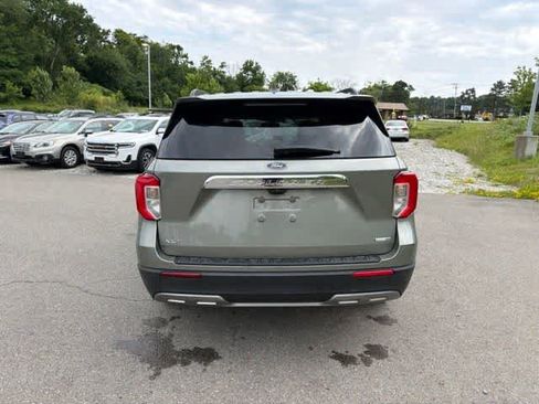 Used 2020 Ford Explorer XLT w/ Equipment Group 202A AWD/4WD image 10