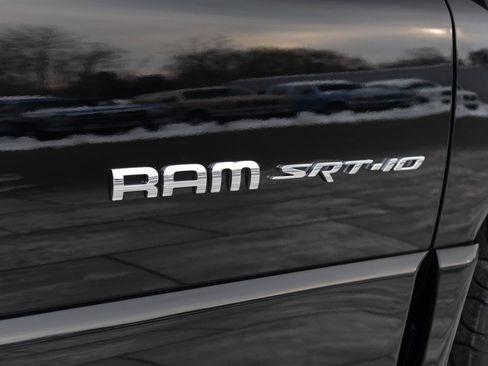 Used 2004 Dodge Ram 1500 Truck 2dr Reg Cab 120.5 WB SRT-10 image 12