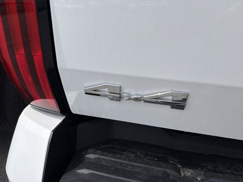 New 2025 Toyota Tundra SR5 AWD/4WD image 8