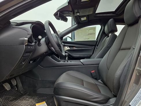 New 2026 MAZDA MAZDA3 2.5 S Hatchback w/ Premium Pkg FWD image 22