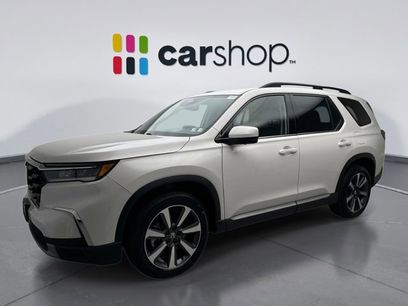 Used 2025 Honda Pilot Elite