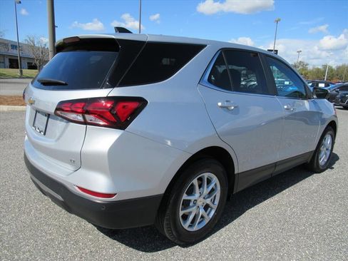 Used 2022 Chevrolet Equinox LT FWD image 7