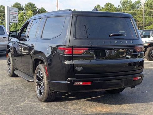 New 2025 Jeep Wagoneer Series II image 5