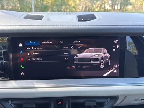 New 2026 Porsche Cayenne AWD/4WD image 23