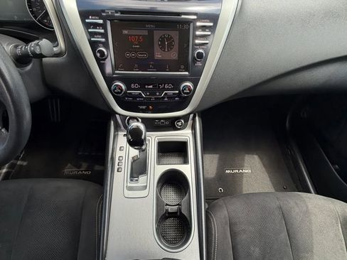 Used 2019 Nissan Murano SV FWD image 18