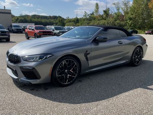 Used 2025 BMW M8 Competition image 5