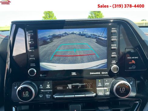 Certified 2021 Toyota Highlander XSE AWD/4WD image 19