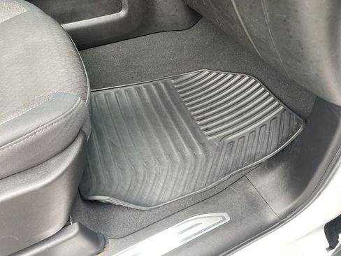Used 2019 Chevrolet Silverado 1500 RST RWD image 21