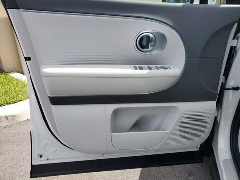 New 2026 Hyundai Ioniq 9 SE image 14