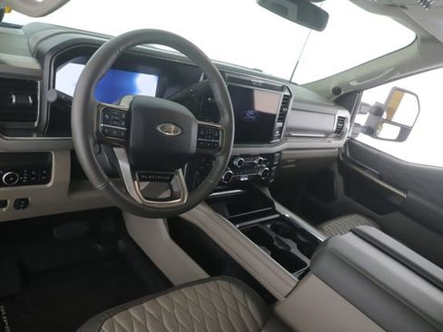 Used 2026 Ford F450 Platinum w/ Platinum Plus Package AWD/4WD image 17