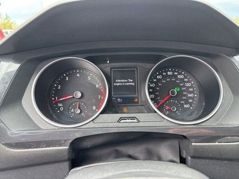 Used 2021 Volkswagen Tiguan SE AWD/4WD image 15