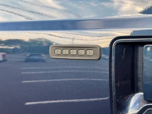 Used 2013 Ford F250 Lariat w/ Chrome Pkg AWD/4WD image 26