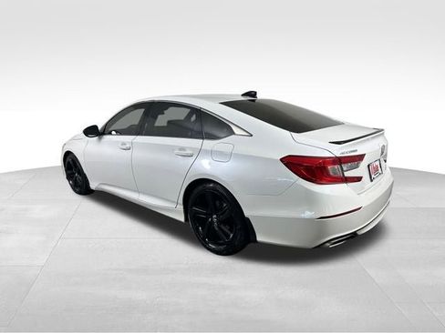 Used 2021 Honda Accord Sport image 4