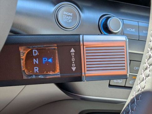 New 2026 Hyundai Kona SEL Premium image 17