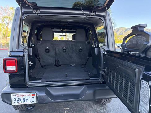 Used 2022 Jeep Wrangler Unlimited Sport AWD/4WD image 51