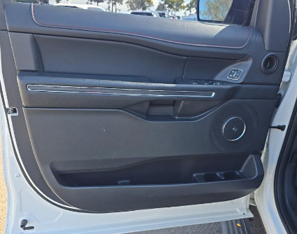 Used 2023 Ford Expedition Max Limited RWD image 9