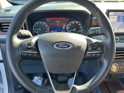 Used 2023 Ford Maverick Lariat w/ Equipment Group 500A Standard image 17