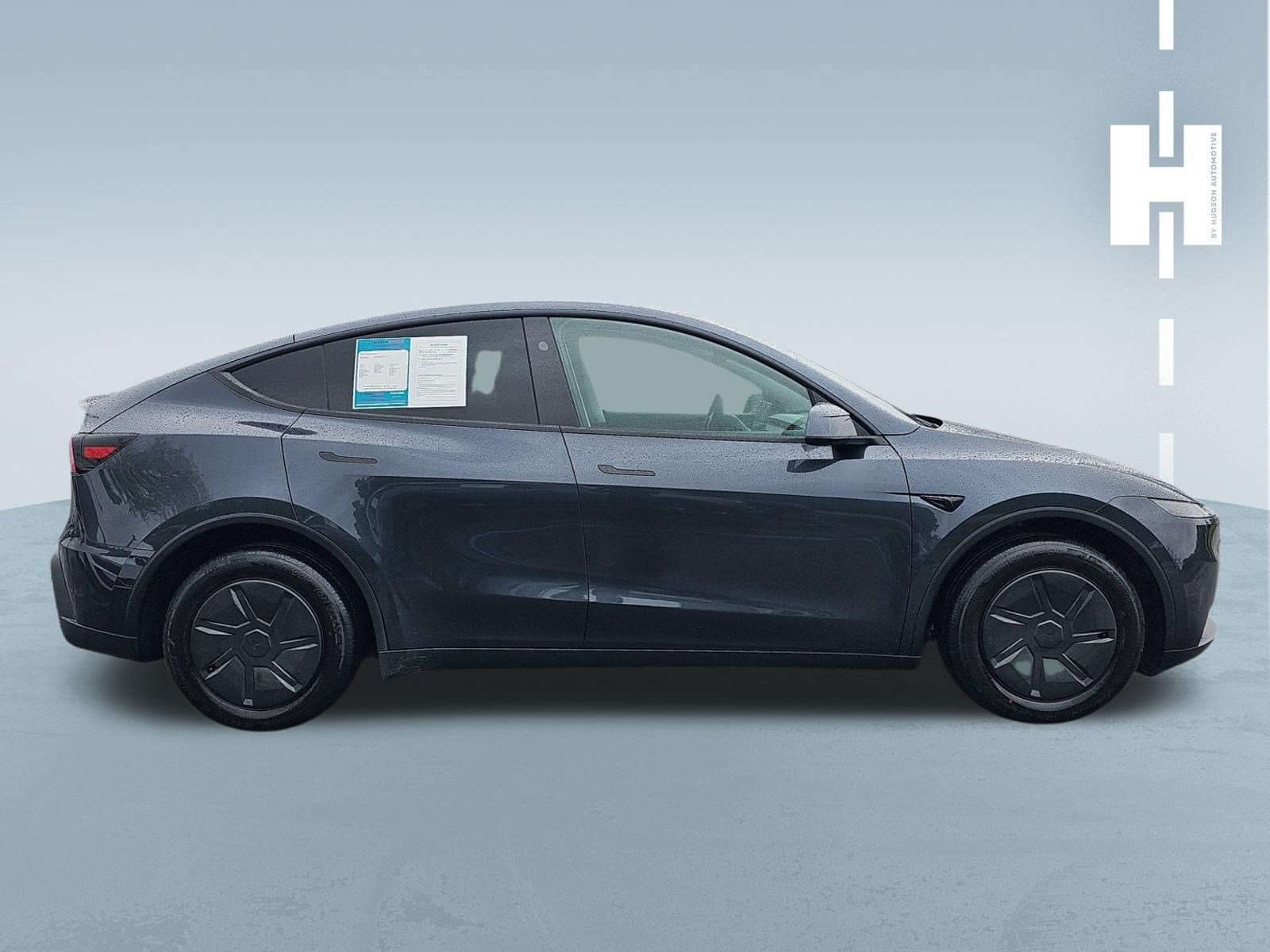 Used 2026 Tesla Model Y 2WD image 3