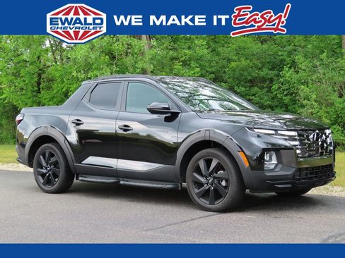 Used 2023 Hyundai Santa Cruz Night AWD/4WD image 1
