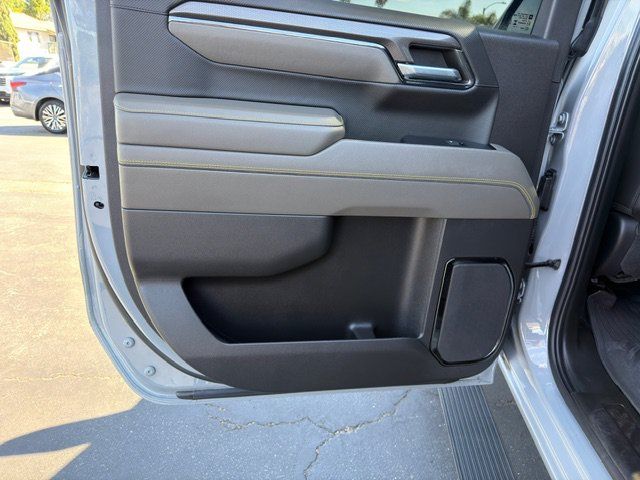 Used 2024 Chevrolet Silverado 1500 ZR2 AWD/4WD image 22