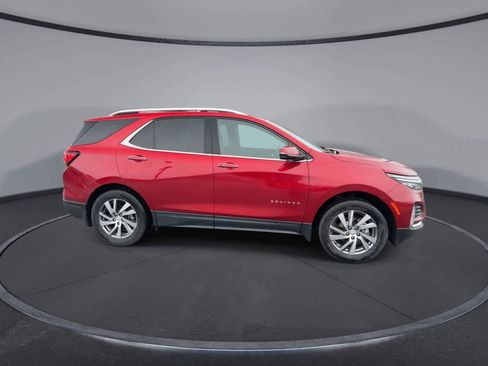 Used 2023 Chevrolet Equinox Premier w/ LPO, Floor Liner Package image 9